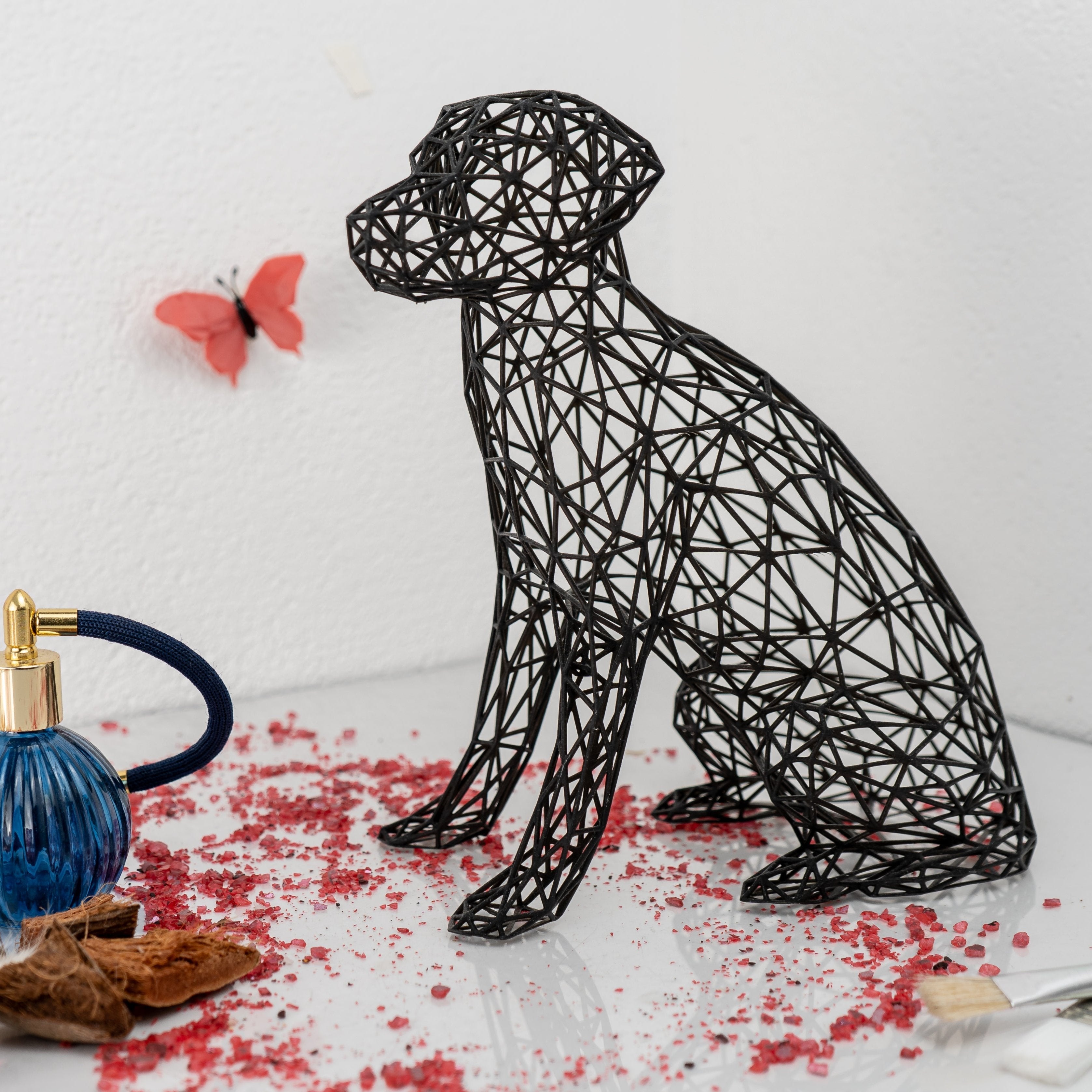 Elegant Labrador Wire Art Sculpture – Modern Decor in Black or White